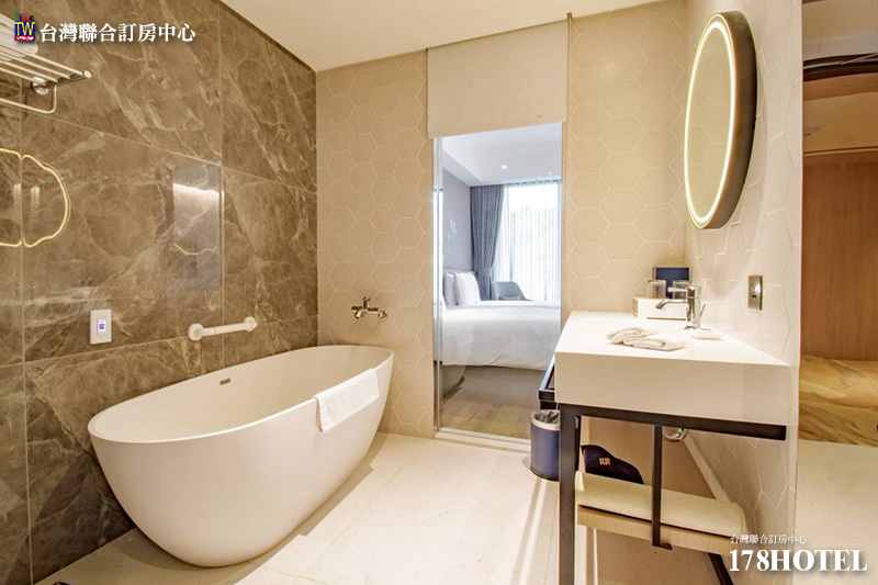 120586360.jpg (800×533)