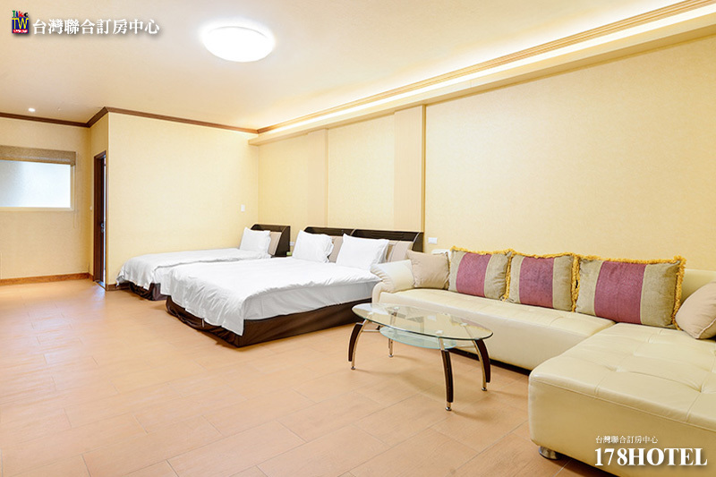 150257224.jpg (800×533)