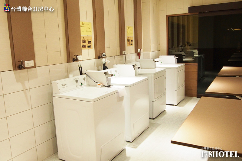 175013900.jpg (800×533)