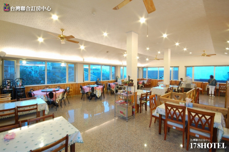 209180387.jpg (800×533)