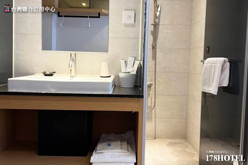 211888286.jpg (800×533)