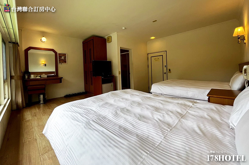 220724121.jpg (800×533)