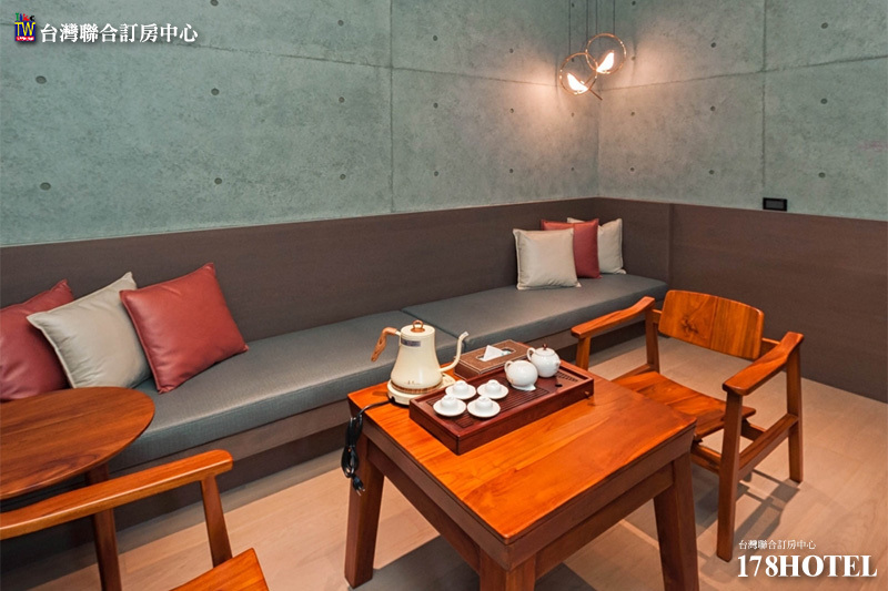 225306419.jpg (800×533)