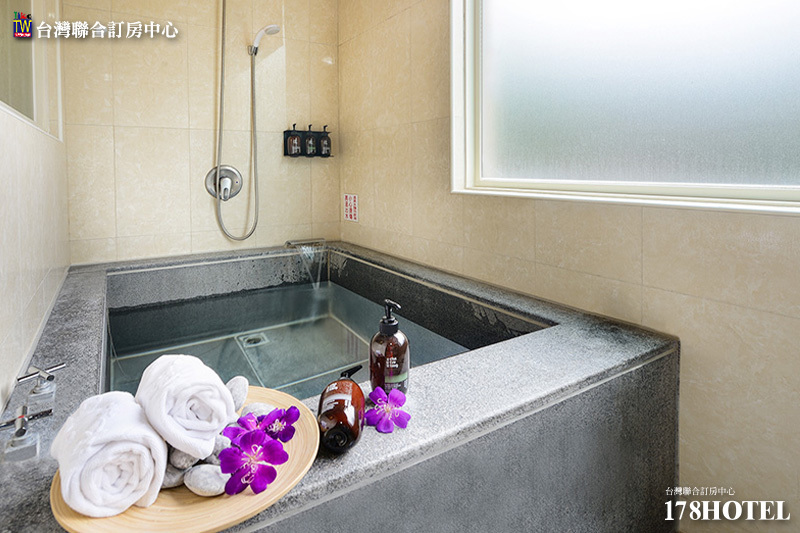 335376098.jpg (800×533)