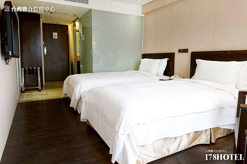 376711974.jpg (800×533)