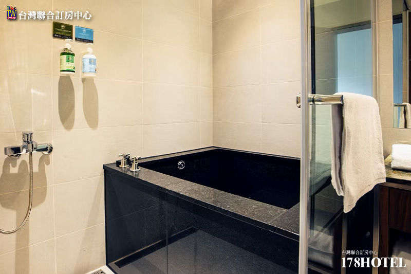 518709209.jpg (800×533)