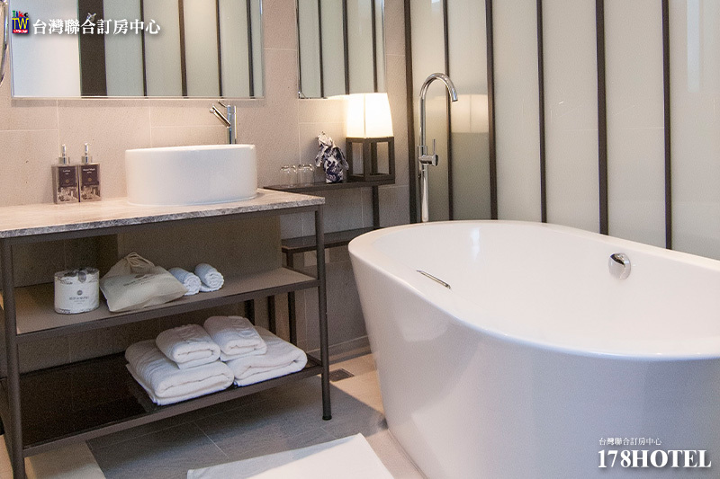 676562012.jpg (800×533)