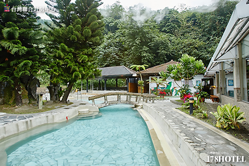 745670002.jpg (800×533)