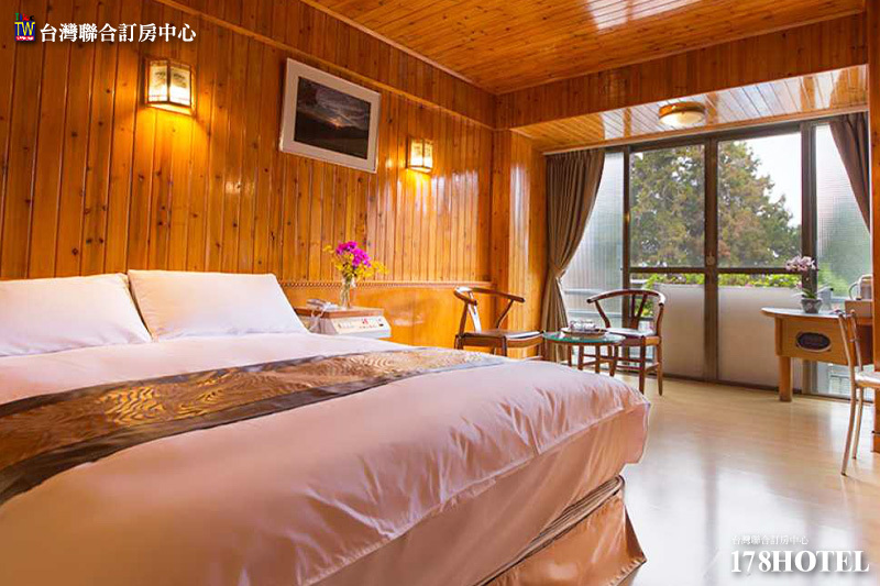 811256389.jpg (800×533)