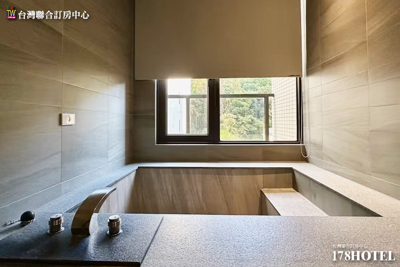 829915908.jpg (800×533)