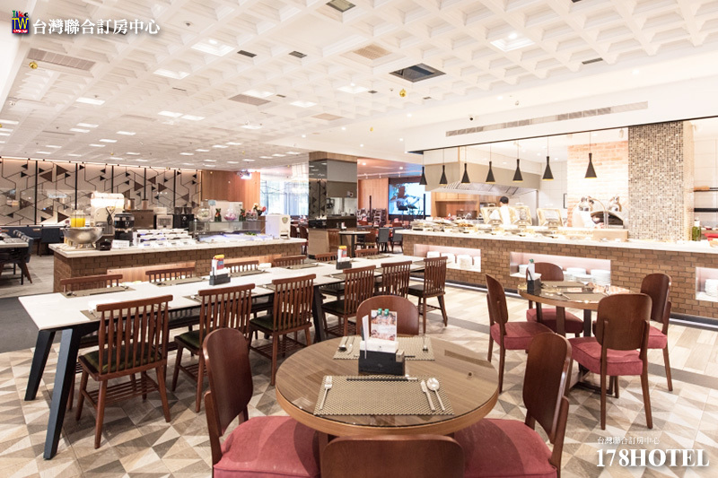 877466606.jpg (800×533)