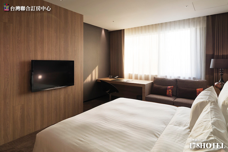 924872094.jpg (800×533)